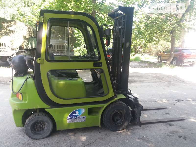 Clark CMP 2000
