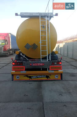 Цистерна Clayton Commercial S1 2002 в 
