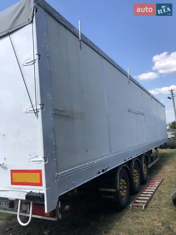 Зерновоз - полуприцеп Coachworks SDC 2000 в Могилев-Подольске