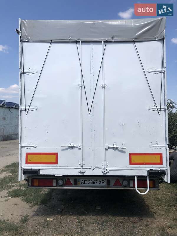 Зерновоз - полуприцеп Coachworks SDC 2000 в Могилев-Подольске