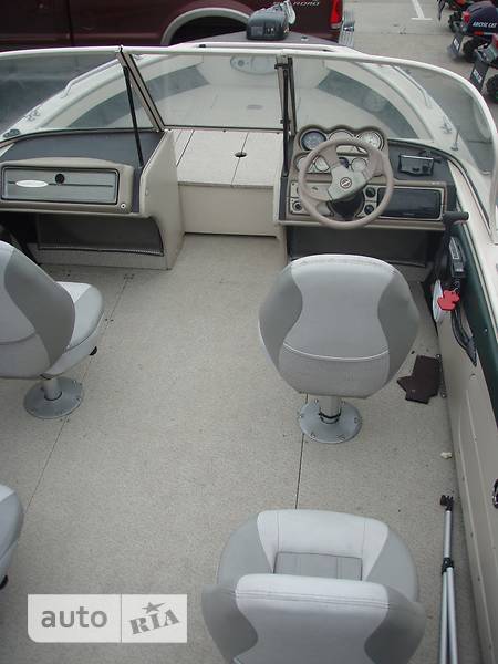 Катер Crestliner Sportfish 2012 в Житомире