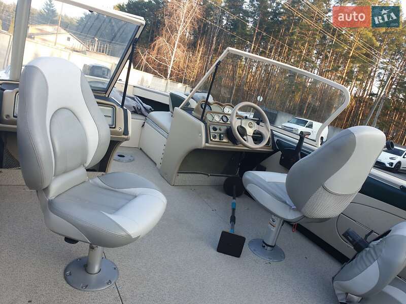 Катер Crestliner Sportfish 2012 в Житомире