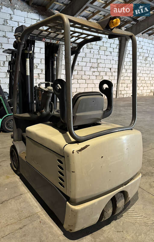 Вилочний навантажувач Crown SC 2010 в Луцьку фото 3 Вилочний навантажувач Crown SC 2010 в Луцьку