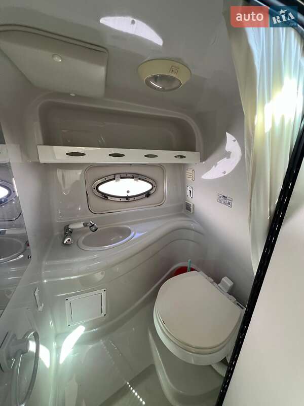 Катер Crownline CCR 2008 в Киеве