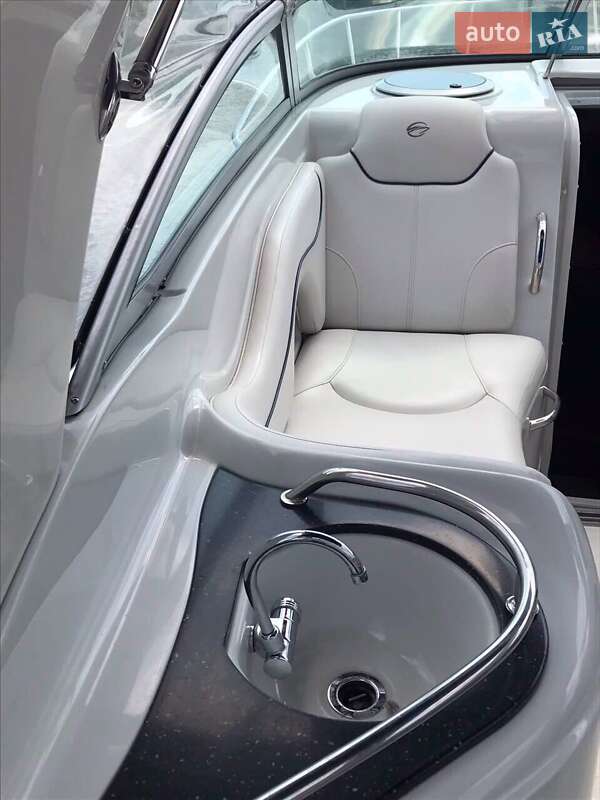 Катер Crownline CR 2008 в Киеве фото 13 Катер Crownline CR 2008 в Киеве