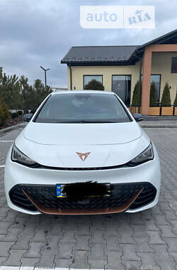 Хэтчбек Cupra Born 2023 в Виннице