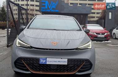 Хэтчбек Cupra Born 2022 в 