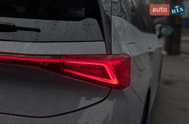 Хэтчбек Cupra Born 2022 в 