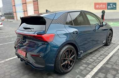Хэтчбек Cupra Born 2022 в 