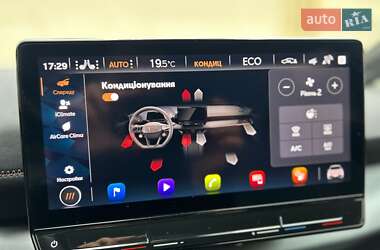 Хэтчбек Cupra Born 2022 в 