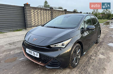 Хетчбек Cupra Born 2022 в Дубні