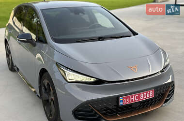 Хэтчбек Cupra Born 2023 в 
