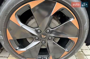 Хэтчбек Cupra Born 2022 в 