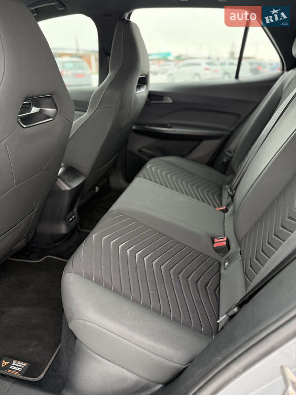 Хэтчбек Cupra Born 2022 в Ивано-Франковске