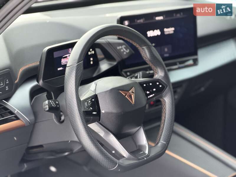 Хэтчбек Cupra Born 2022 в Мукачево