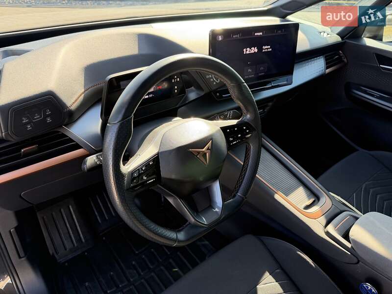 Хэтчбек Cupra Born 2022 в Мукачево