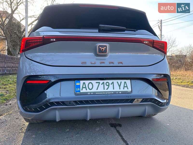 Хетчбек Cupra Born 2022 в Ужгороді