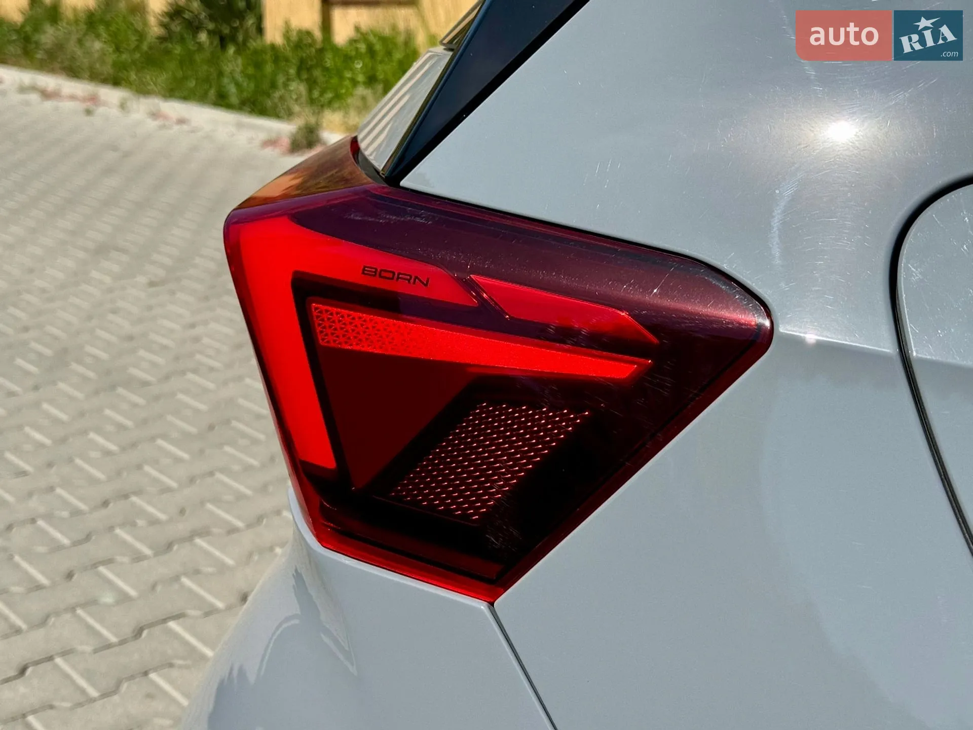 2022 Cupra Born - мініатюра 9
