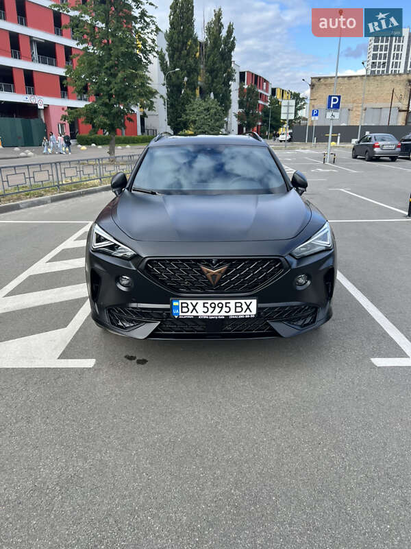Внедорожник / Кроссовер Cupra Formentor 2023 в Киеве