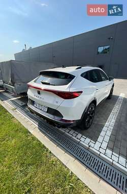 Позашляховик / Кросовер Cupra Formentor 2024 в 