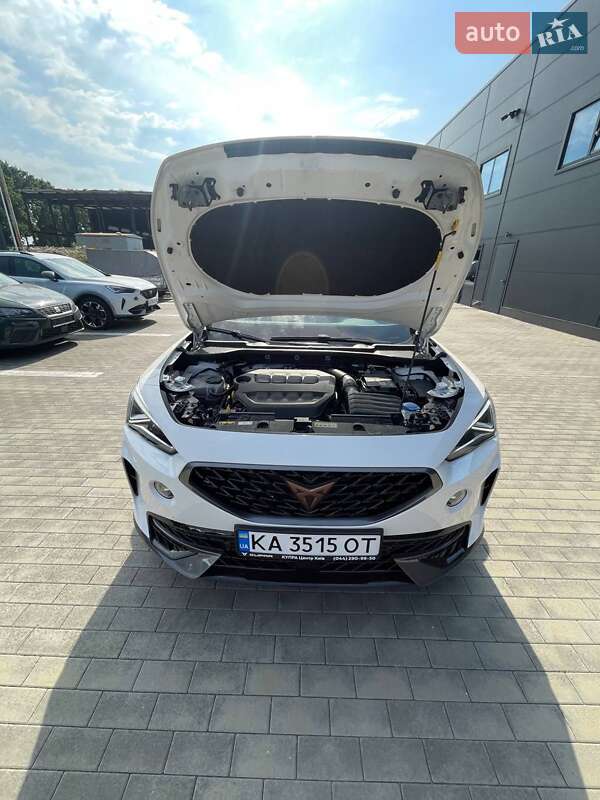 Внедорожник / Кроссовер Cupra Formentor 2024 в Ивано-Франковске