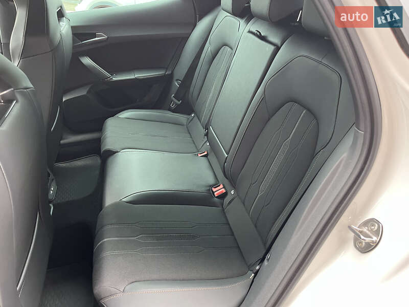 Внедорожник / Кроссовер Cupra Formentor 2024 в Киеве