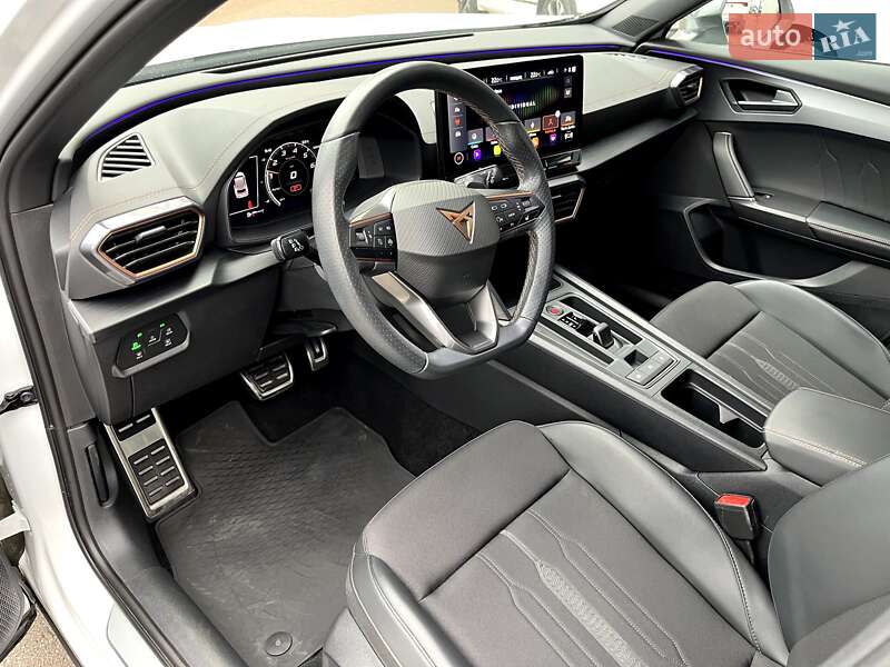 Внедорожник / Кроссовер Cupra Formentor 2024 в Киеве