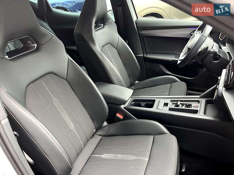 Внедорожник / Кроссовер Cupra Formentor 2024 в Киеве