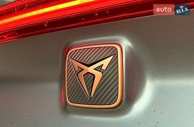 Внедорожник / Кроссовер Cupra Formentor 2024 в Киеве