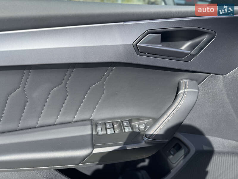Универсал Cupra Leon Sportstourer 2023 в Киеве фото 14 Универсал Cupra Leon Sportstourer 2023 в Киеве