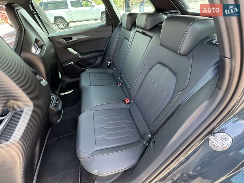 Универсал Cupra Leon Sportstourer 2023 в Киеве фото 30 Универсал Cupra Leon Sportstourer 2023 в Киеве