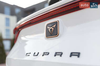 Универсал Cupra Leon 2021 в 