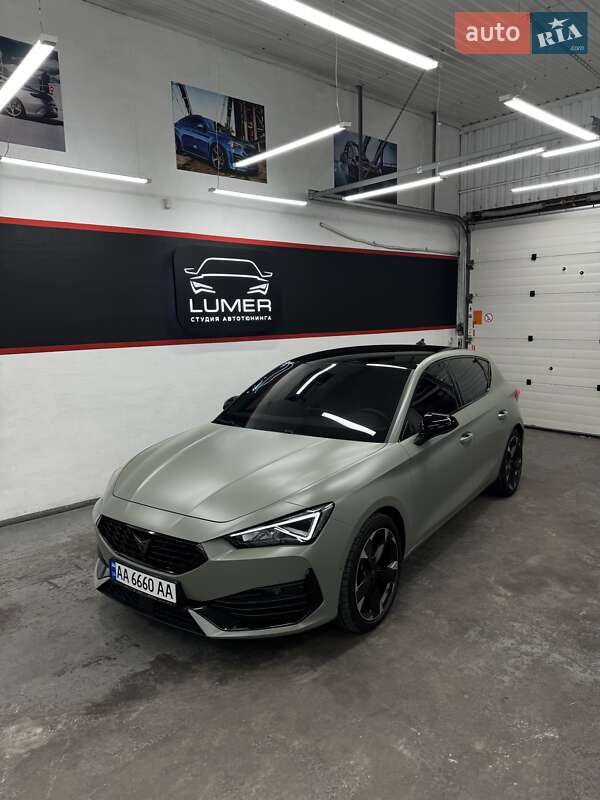 Хетчбек Cupra Leon 2023 в Києві