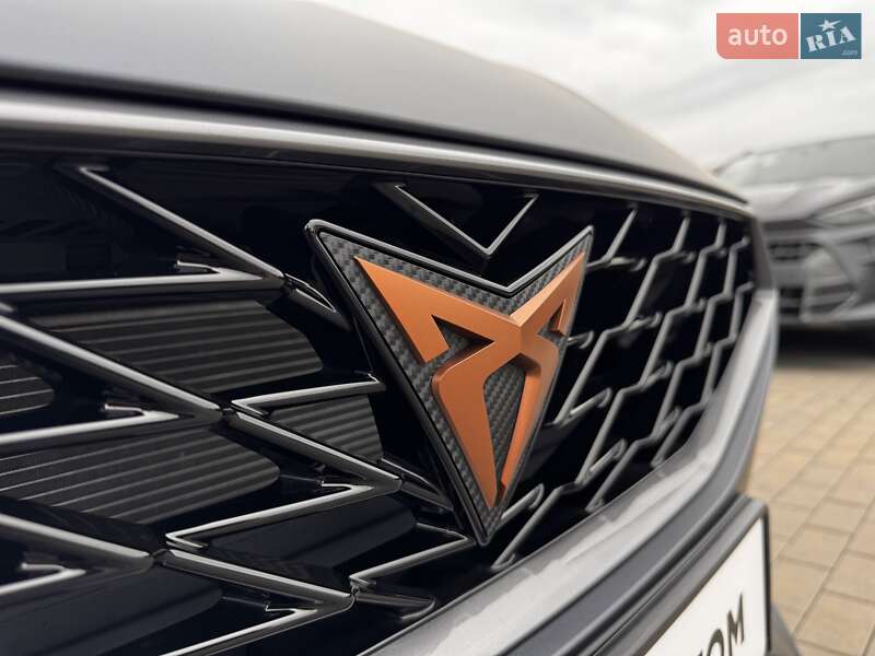 Хэтчбек Cupra Leon 2024 в Киеве