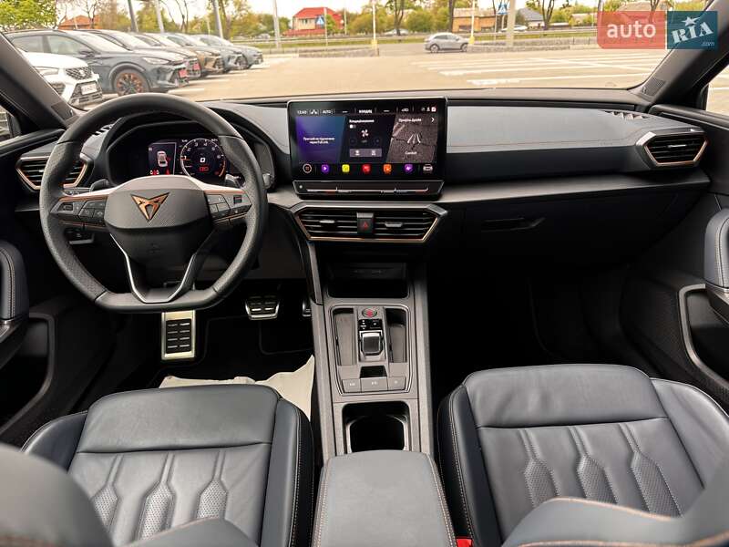 Хэтчбек Cupra Leon 2024 в Киеве