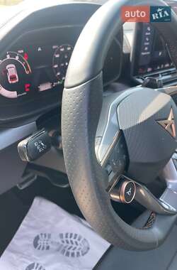 Хетчбек Cupra Leon 2024 в 