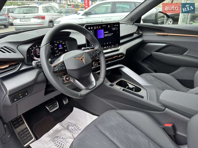 Внедорожник / Кроссовер Cupra Terramar 2024 в Киеве
