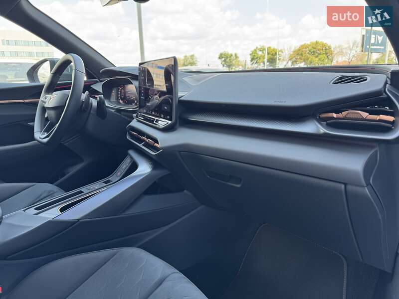 Внедорожник / Кроссовер Cupra Terramar 2025 в Киеве