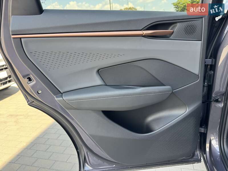 Внедорожник / Кроссовер Cupra Terramar 2025 в Киеве