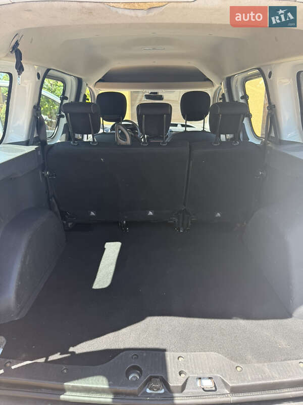 Минивэн Dacia Dokker Stepway 2018 в Черновцах