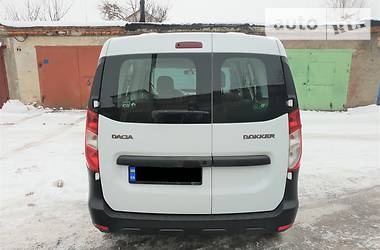 Минивэн Dacia Dokker 2014 в Коростене