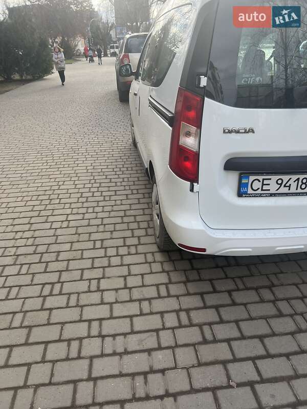 Універсал Dacia Dokker 2015 в Чернівцях