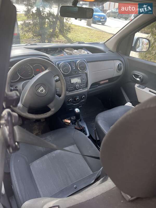 Універсал Dacia Dokker 2015 в Чернівцях