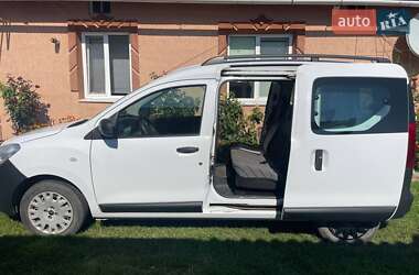 Минивэн Dacia Dokker 2014 в Коломые