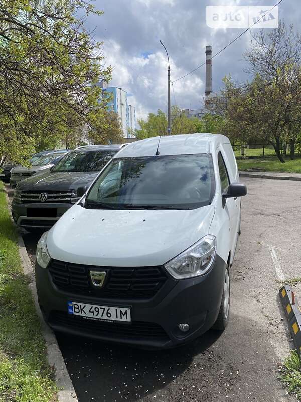 Вантажний фургон Dacia Dokker 2019 в Черкасах