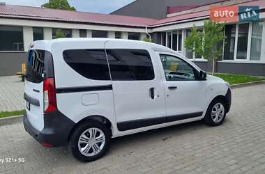 Мінівен Dacia Dokker 2013 в 