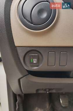 Грузовой фургон Dacia Dokker 2013 в 