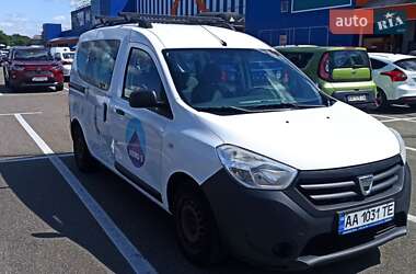 Мінівен Dacia Dokker 2013 в Києві