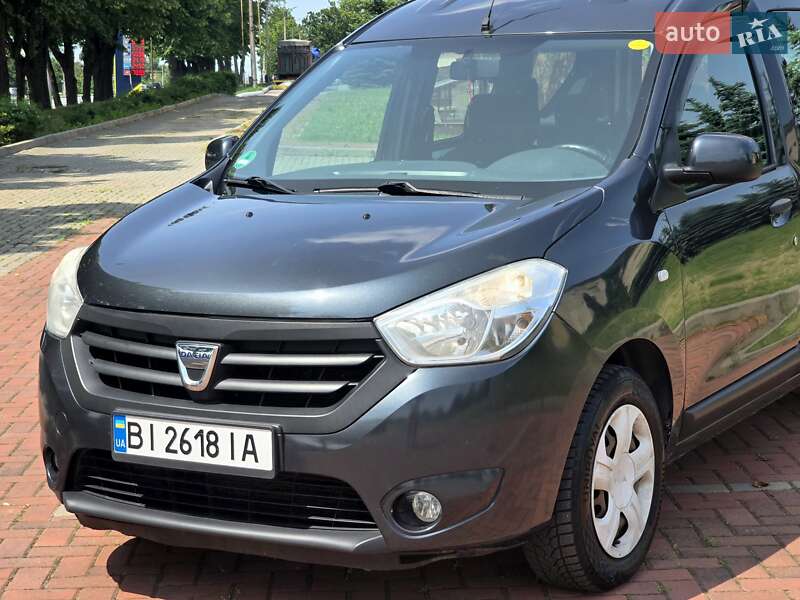 Минивэн Dacia Dokker 2014 в 