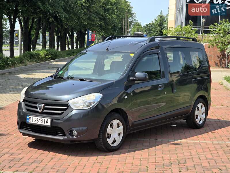 Минивэн Dacia Dokker 2014 в 